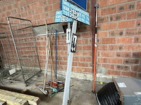 2x verkeersbord - afbeelding 1 van  2