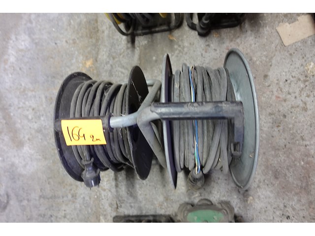 2x verlengkabel op haspel - afbeelding 3 van  3