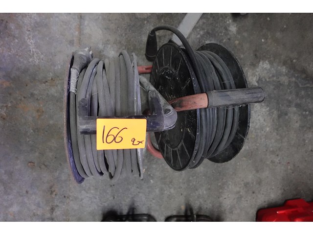 2x verlengkabel op haspel - afbeelding 2 van  3