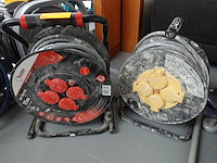 2x verlengkabel op haspel - afbeelding 1 van  4