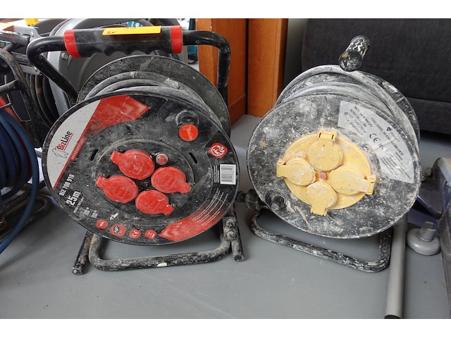 2x verlengkabel op haspel - afbeelding 4 van  4