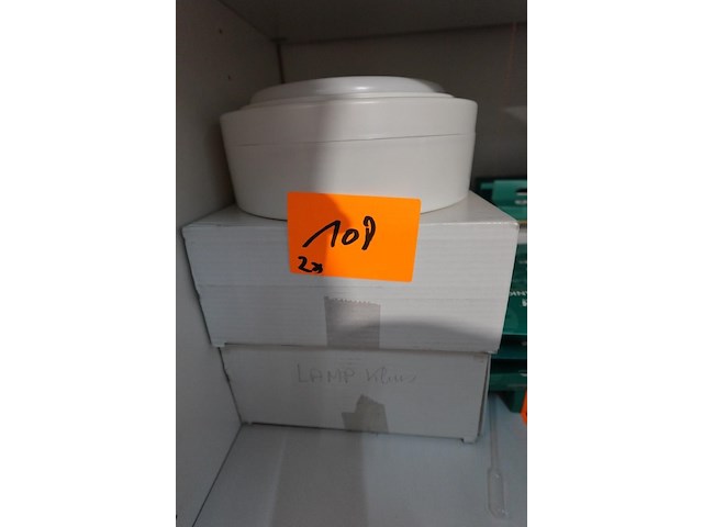 2x verlichting kluis - afbeelding 1 van  2