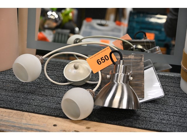 2x verlichtingsarmatuur - afbeelding 1 van  1
