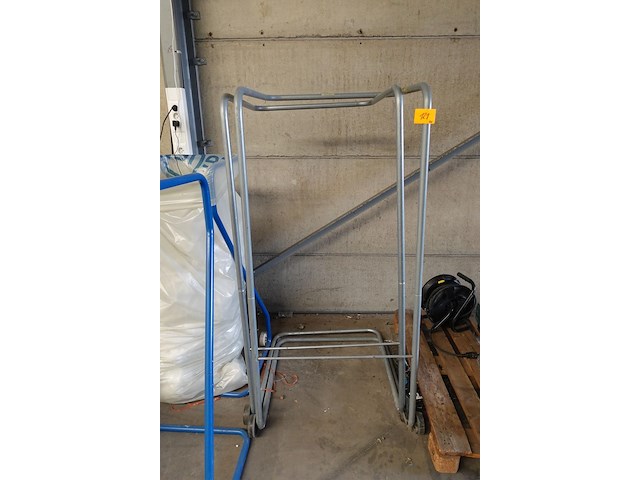 2x verrijdbare afvalzakhouder - afbeelding 1 van  3
