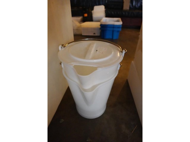 2x verrijdbare grondstofbakken - afbeelding 3 van  3