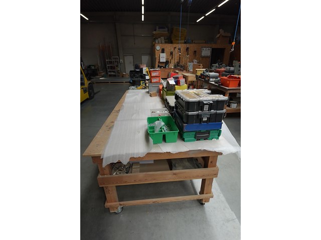 2x verrijdbare houten werktafel - afbeelding 3 van  3