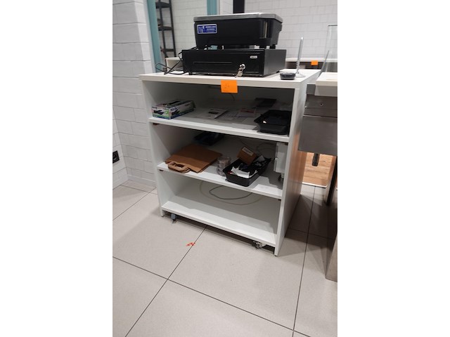 2x verrijdbare kast - afbeelding 4 van  5