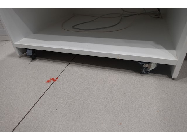 2x verrijdbare kast - afbeelding 5 van  5