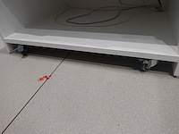 2x verrijdbare kast - afbeelding 5 van  5