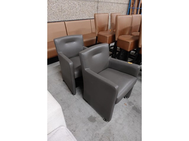 2x verrijdbare lederen stoel - afbeelding 3 van  3