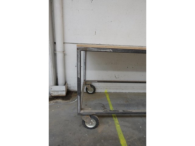 2x verrijdbare metalen werktafel - afbeelding 3 van  3