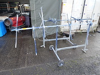 2x verrijdbare spuitboys