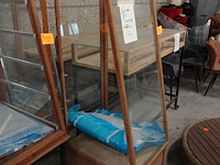 2x verrijdbare vintage vitrine - afbeelding 2 van  4
