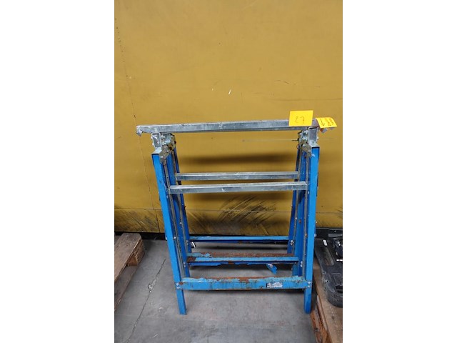 2x verstelbare metalen schraag - afbeelding 1 van  3