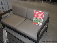 2x vigo frame 1-zit aluminium charcoal mat | vigo frame 2-zit aluminium charcoal mat | 2x vigo zit en rugkussen in sunbrella carbon beige | 2x vigo zit en rugkussen in sunbrella grey chiné - afbeelding 1 van  2