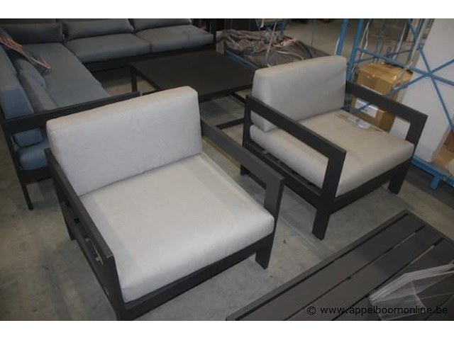 2x vigo frame 1-zit aluminium charcoal mat | vigo frame 2-zit aluminium charcoal mat | 2x vigo zit en rugkussen in sunbrella carbon beige | 2x vigo zit en rugkussen in sunbrella grey chiné - afbeelding 2 van  2