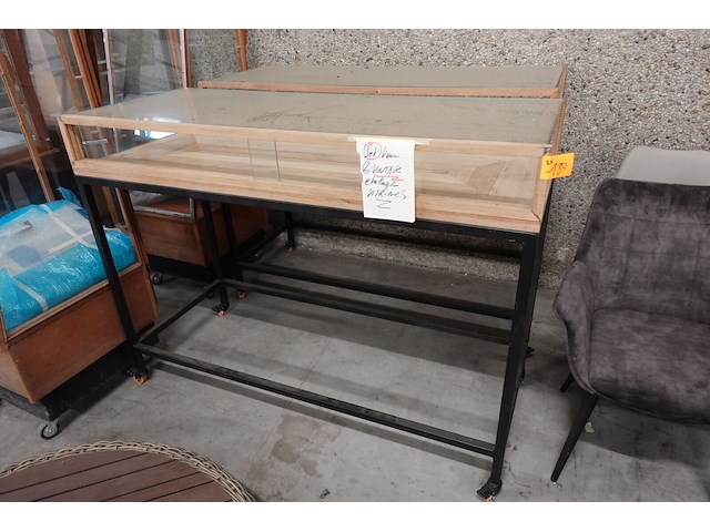 2x vitrine etalage - afbeelding 1 van  5