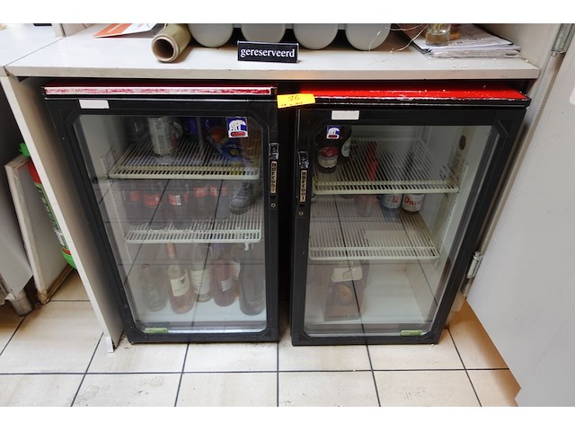 2x vitrine koelkast norcool met inhoud - afbeelding 1 van  7