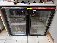 2x vitrine koelkast norcool met inhoud