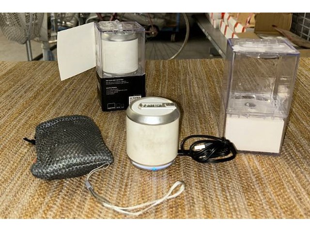 2x vluetooh speaker divoom - afbeelding 2 van  6