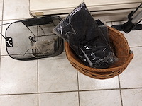 2x volledige inhoud rek fiets toebehoren - afbeelding 6 van  9