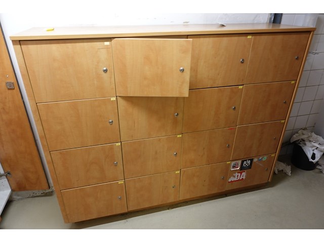 2x volledige inhoud ruimte - afbeelding 5 van  6