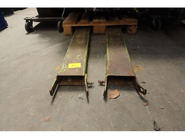 2x vorkverlenging heftruck - afbeelding 1 van  3