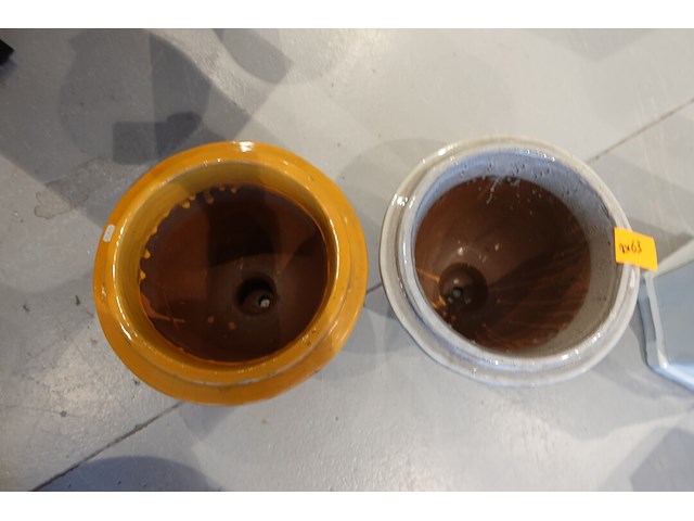 2x vorstvrije terracotta bloempot - afbeelding 3 van  5