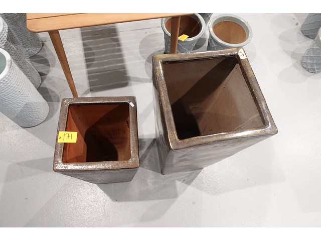 2x vorstvrije terracotta bloempot - afbeelding 3 van  5