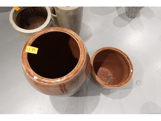 2x vorstvrije terracotta bloempot - afbeelding 3 van  5