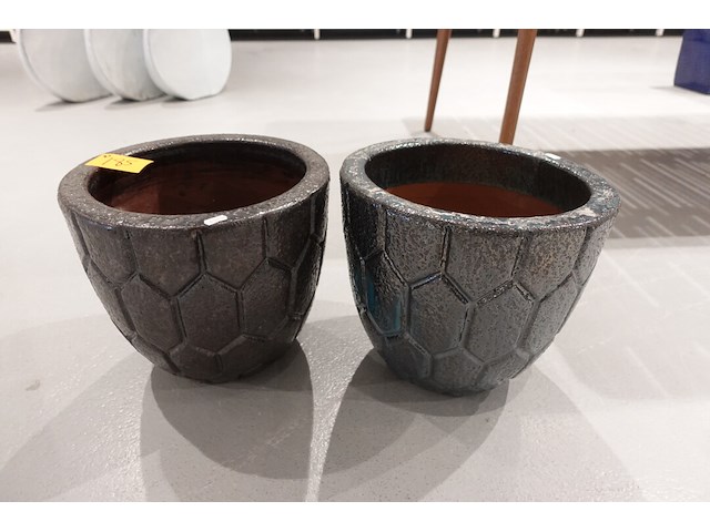 2x vorstvrije terracotta bloempot - afbeelding 2 van  4