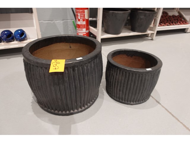 2x vorstvrije terracotta bloempot - afbeelding 2 van  5