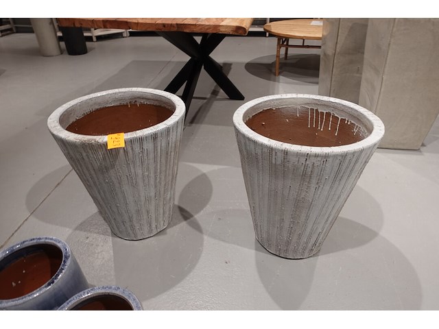 2x vorstvrije terracotta bloempot - afbeelding 2 van  4