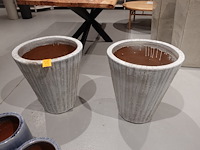 2x vorstvrije terracotta bloempot - afbeelding 2 van  4