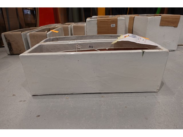 2x vorstvrije terracotta bloempot - afbeelding 1 van  4