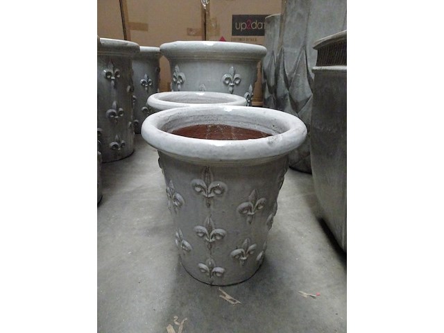 2x vorstvrije terracotta vaas - afbeelding 1 van  3