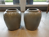 2x vorstvrije terracotta vaas - afbeelding 1 van  4
