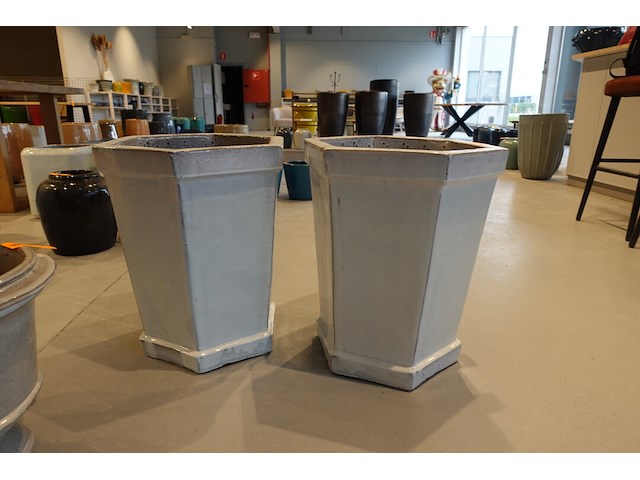 2x vorstvrije terracotta vaas - afbeelding 1 van  4
