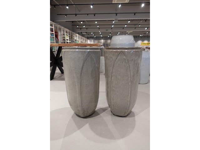 2x vorstvrije terracotta vaas - afbeelding 1 van  4