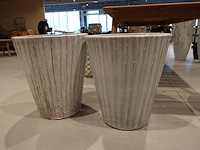 2x vorstvrije terracotta vaas - afbeelding 1 van  3