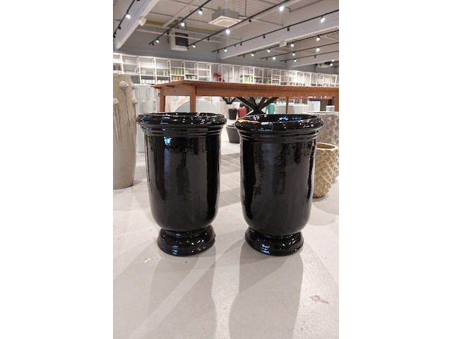 2x vorstvrije terracotta vaas - afbeelding 1 van  4