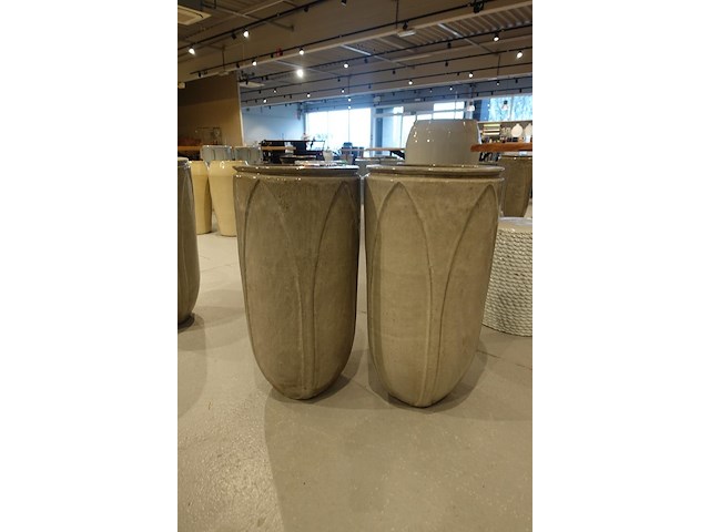 2x vorstvrije terracotta vaas - afbeelding 1 van  4