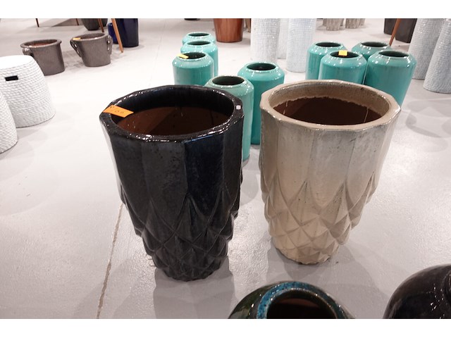 2x vorstvrije terracotta vaas - afbeelding 1 van  5