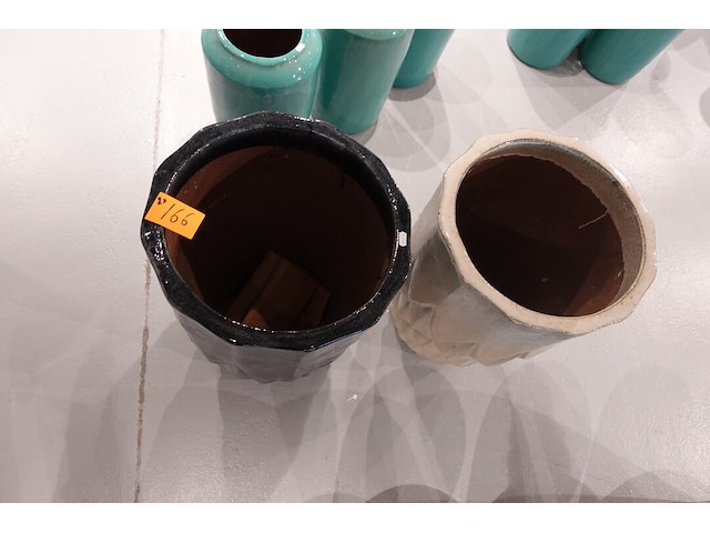 2x vorstvrije terracotta vaas - afbeelding 3 van  5