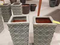 2x vorstvrije terracotta vaas - afbeelding 1 van  3