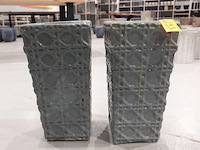 2x vorstvrije terracotta vaas - afbeelding 1 van  4