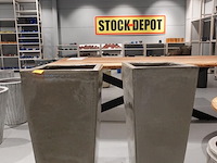 2x vorstvrije terracotta vaas - afbeelding 1 van  4