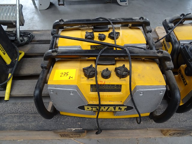 2x werfradio dewalt - afbeelding 1 van  5