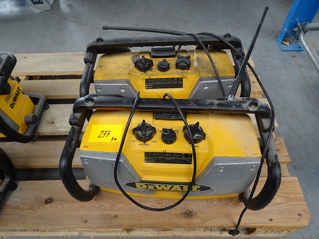 2x werfradio dewalt - afbeelding 2 van  4