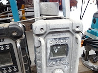 2x werfradio makita - afbeelding 3 van  4